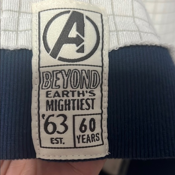 Marvel AVENGERS Hoodie in Blue and White XXL - Picture 10 of 10